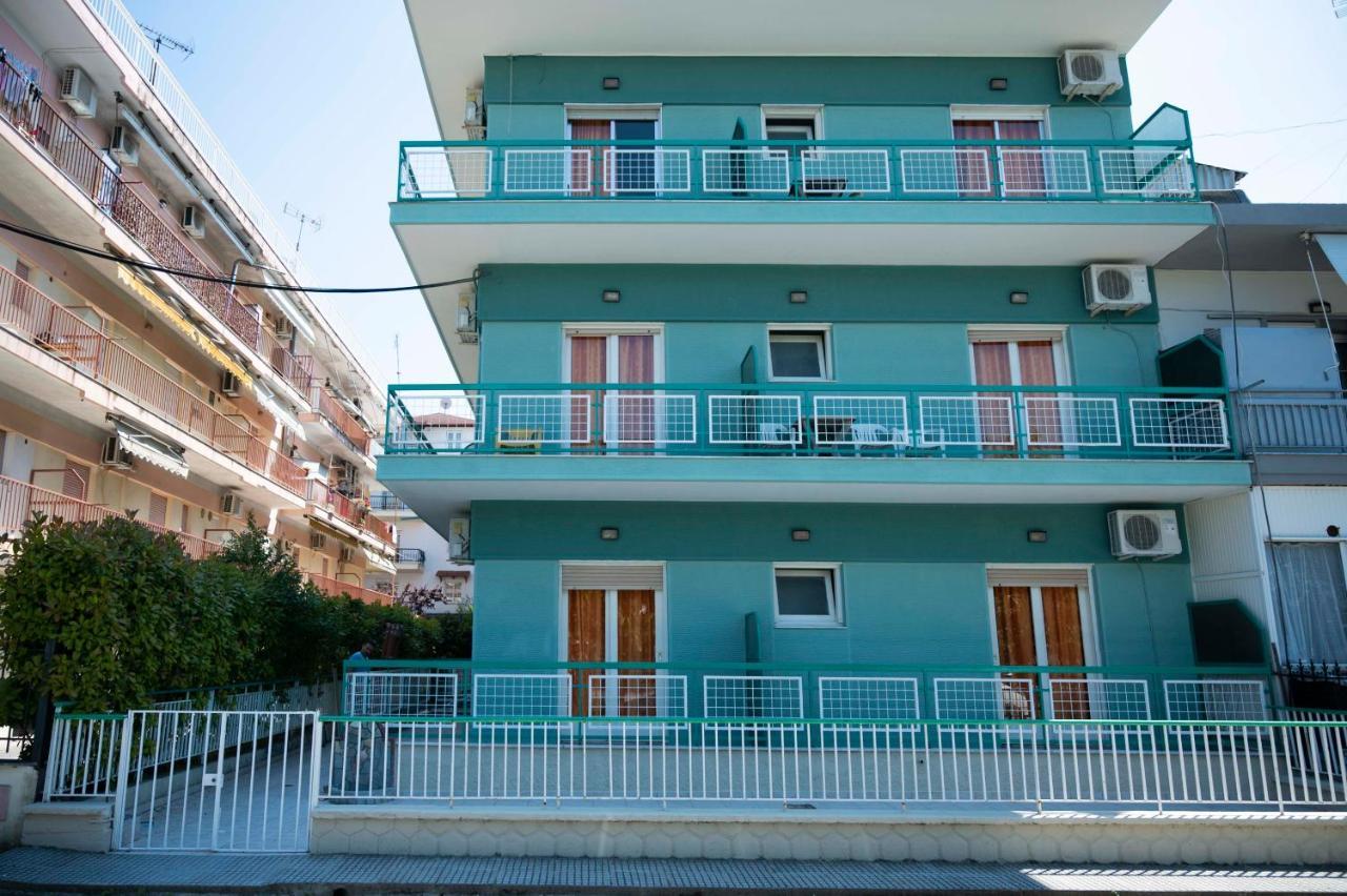 Amelies Apartments Paralía Esterno foto